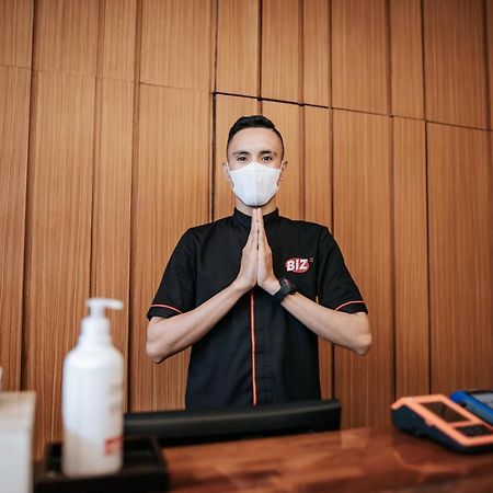 Biz Hotel City Center 安汶 外观 照片