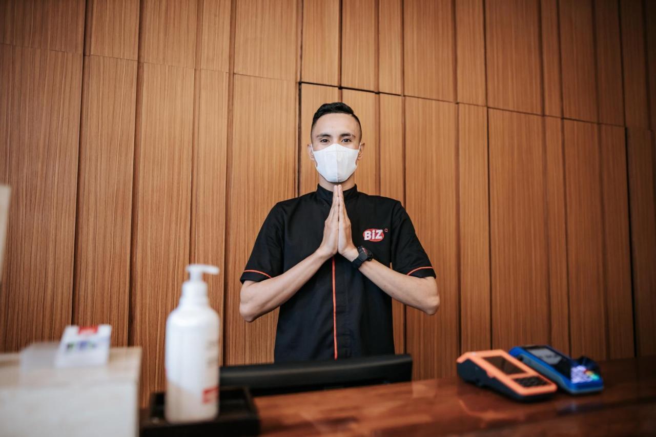 Biz Hotel City Center 安汶 外观 照片