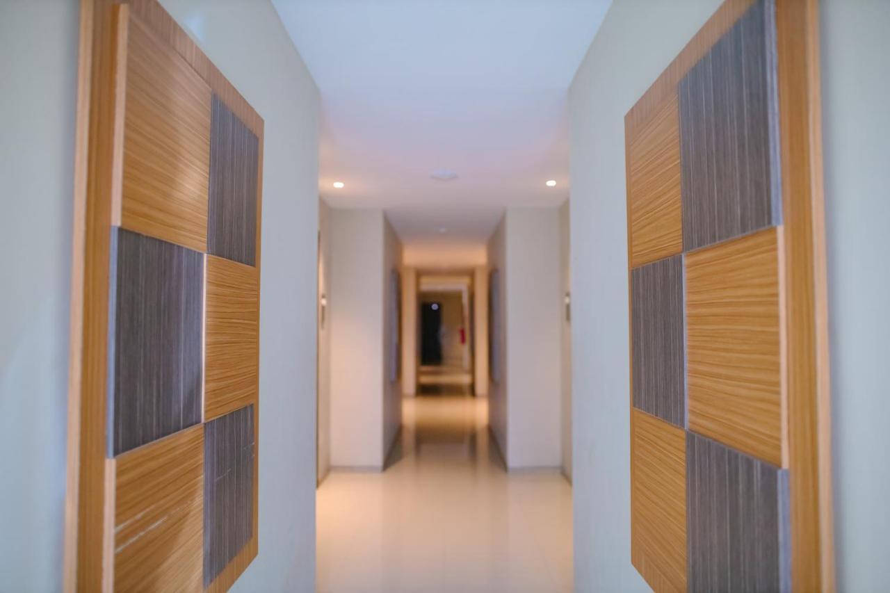 Biz Hotel City Center 安汶 外观 照片